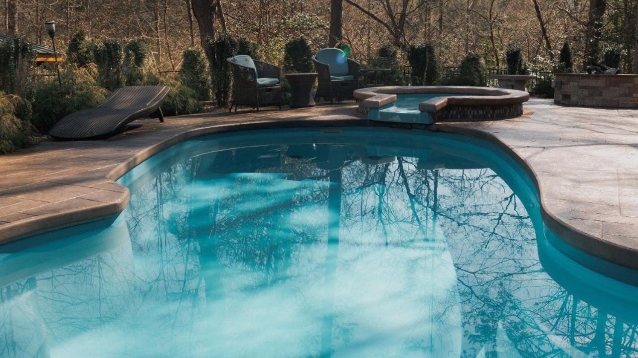Pitter Patter Swimming Pool Ht Near D'Town Villa แกตลิงเบิร์ก ภายนอก รูปภาพ